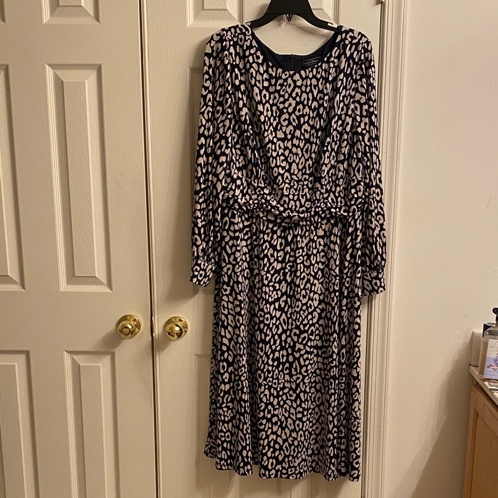 Jessica Howard Black and Cream Leopard Print Long Sleeve Dress - Picture 1 of 7